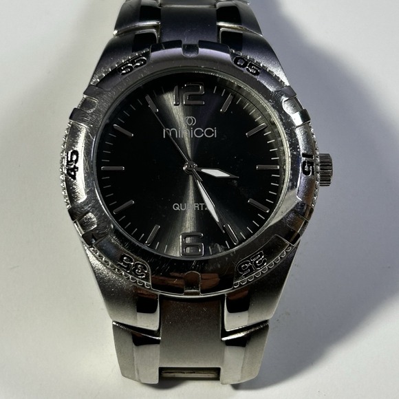 Minicci Men's Quartz Watch Black Dial Silver Tone Stainless Steel – Not Tested - Picture 2 of 7